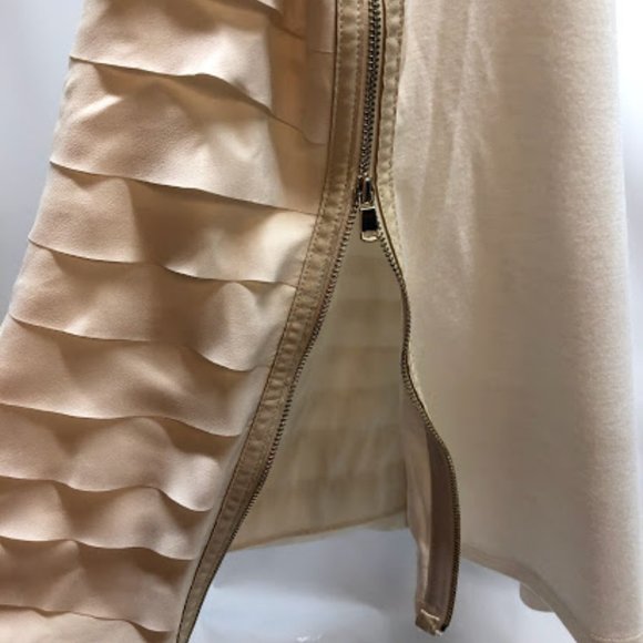 Ann Taylor Cream Sleeveless Top - Picture 4 of 6